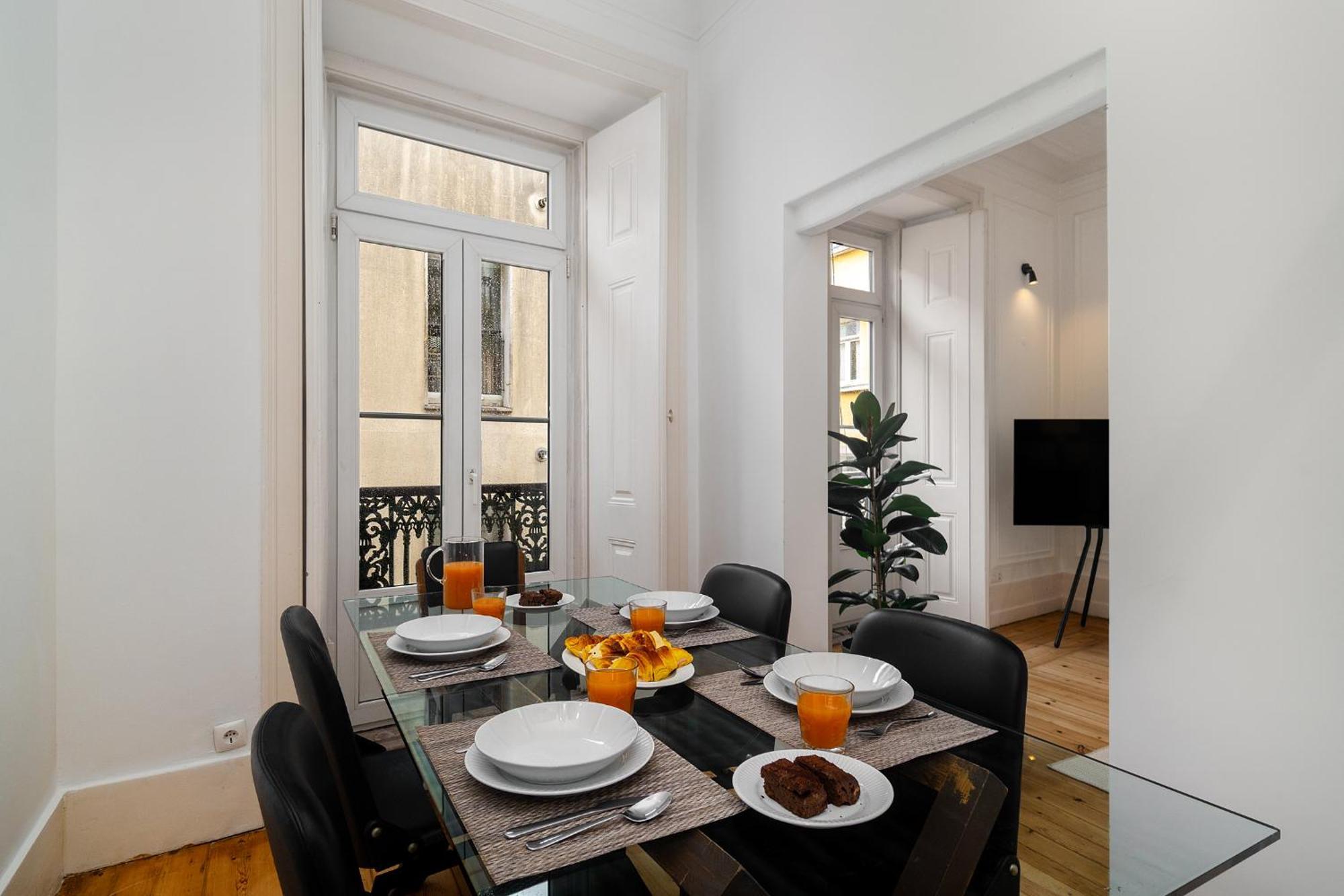 Whome Elegant In Lisbon's Historic Bairro Alto Apartment Lisbon